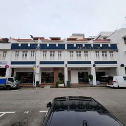 Hamilton Road (D8), Retail #572598941